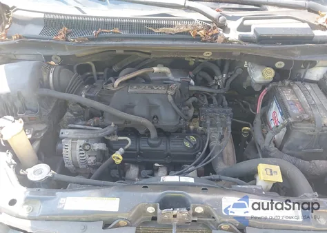 2009 Chrysler Town & Country Lx from USA, damaged, VIN 2A8HR44EX9R619819